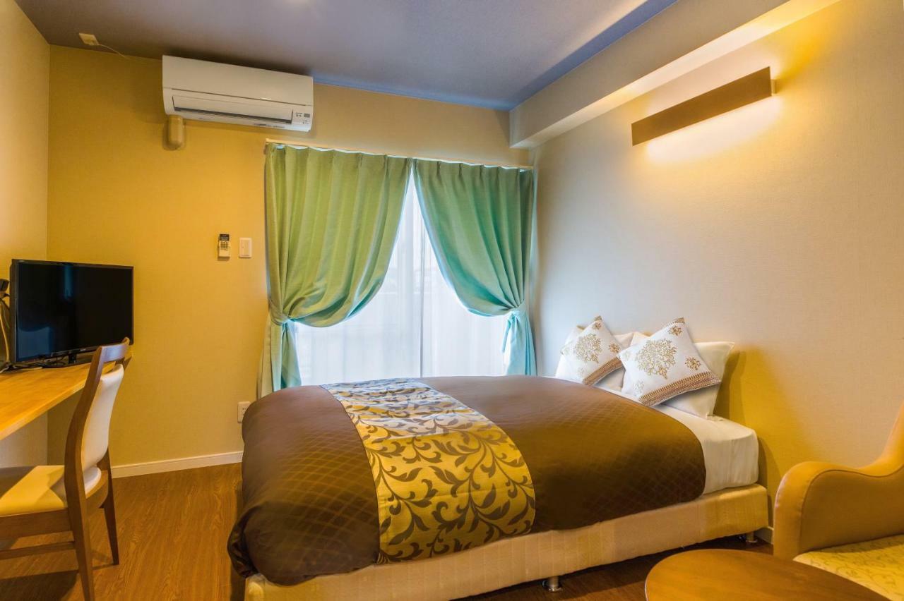 Mr. Kinjo In Shiozaki Aparthotel Itoman Ngoại thất bức ảnh
